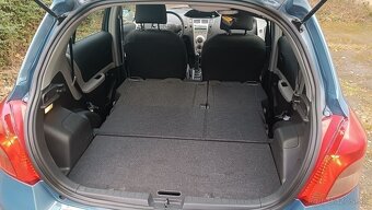 Toyota yaris 1,3 benzín 2008 68700 km - 3