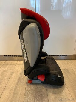 Britax Römer KidfixSICT KIM s ochrannými bočnicami - 3