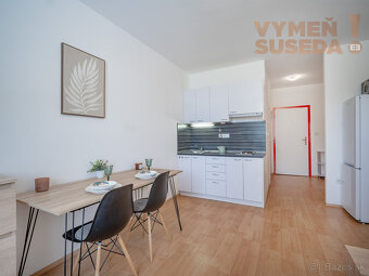 VYMEŇ SUSEDA - NA PREDAJ 1-IZBOVÝ APARTMÁN S INVESTIČNÝM PO - 3