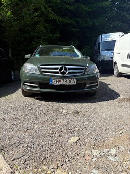 Mercedes Benz - 3