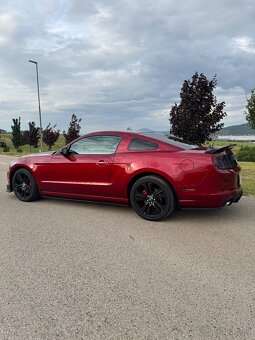Ford mustang 3.7 V6 - 3