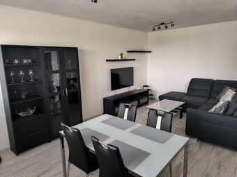 Prenájom 3izboveho bytu - 3