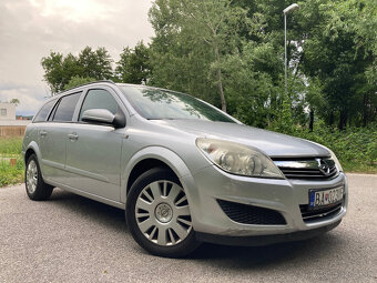 Opel Astra Combi 1.7 CDTi (2009) - 3