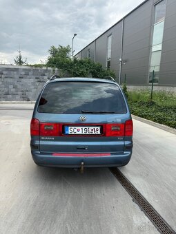 Predam Volkswagen Sharan 1.9 85kw 6rychlostny manuál - 3