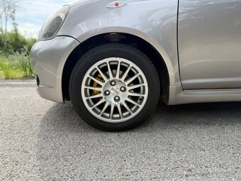 Toyota Yaris TS 1.5 VVTI - 3