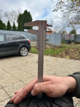 225/55 R17 zimné Continental H RSC - 3