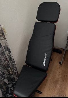 Lavička a činky na cvičenie - 3