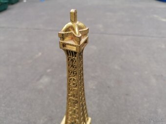 Predám Eiffelova veža - 3