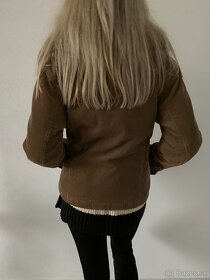 Prechodná bundička s kožušinkou, top stav - 3