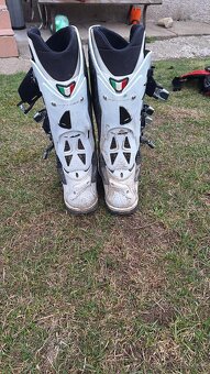 Motocrossova výstroj - 3