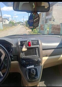 Predám Hondu CRV 2.2 - 3