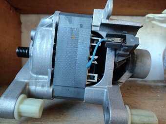 Motor práčky Tatramat - 3