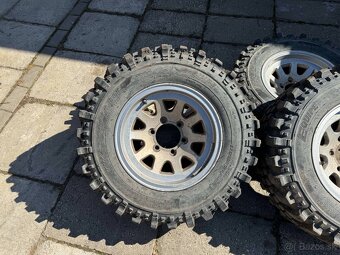 Predám kolesá s pneu T3 235/75 R15 - 3