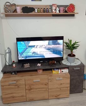 TV stolik/skrinka s poličkou - 3