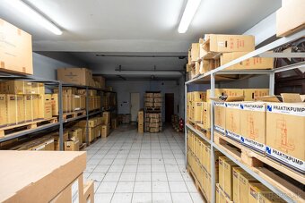 Na predaj obchodne priestory, firma, obchod, sklad, parking - 3