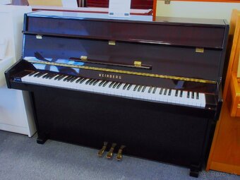 Luxusné zánovné piano dovoz celá SR - 3