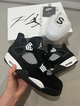Jordan 4 Black Thunder 40 - 3