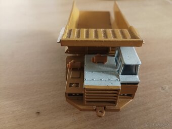 THE ERTL - DYERSVILLE IOWA USA sklápěč+pásový traktor - 3