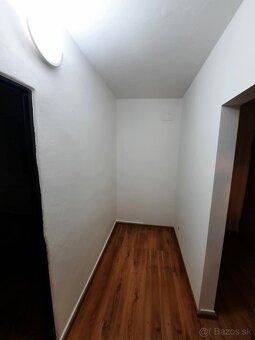 2 izbový byt Levice, Hviezdoslavova ulica - 3