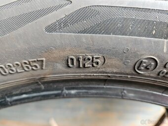 Continental 215/55 R17 letné - 3