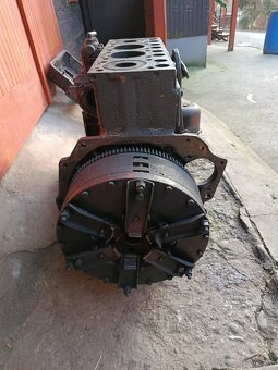 Motor Zetor 6901 - 3
