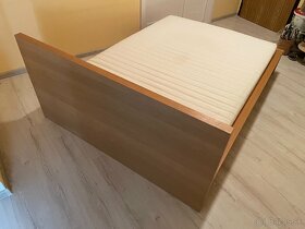 Manželská posteľ Ikea Malm s roštom a matracom - 3