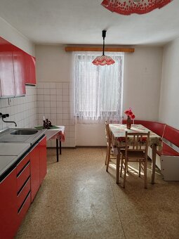 Na predaj rodinný dom Jaslovské Bohunice - 3