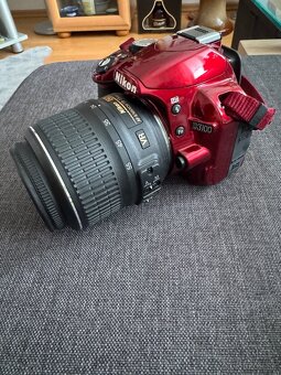 Nikon D3100 + objektív AF-S DX 18-55mm VR - 3