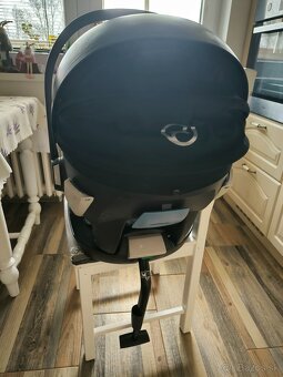 Cybex aton 5 s isofixom - 3