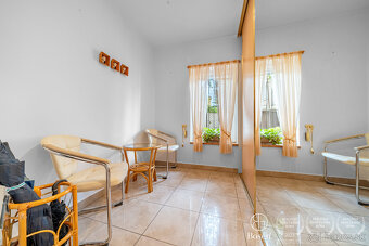 BOSEN | 6 izbový rodinný dom s vinohradom, 889 m2, Líščie úd - 3