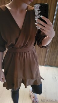 hnede saty - - - 3