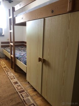 Poschodova postel so vstavanou skrinkou - 3