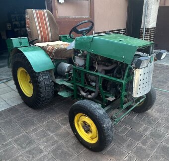Predám Traktor - 3