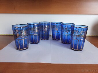 Krásné modré sklenice, bohatě zlacené. obsah 220 ml. - 3