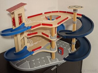 Parkovacia garáž Lupilu - 3