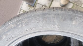 Darujem 225/45R17 - 3
