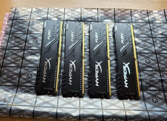 Kingston HyperX DDR4 4x4GB 2666MHz CL16 - 3