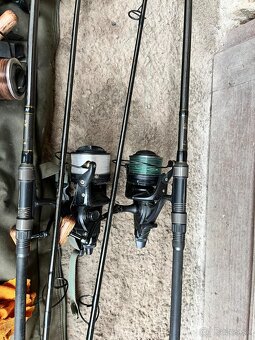 Pruty Daiwa Michel Robinson navijaky Giant Fishing Okuma - 3