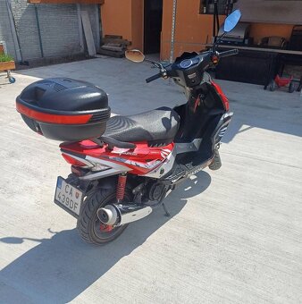 Skúter Maxon Matador 125 červený - 3