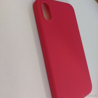 VÝPRODEJ iPhone X/XS. Zadní kryt růžový (nový). 7ks - 3
