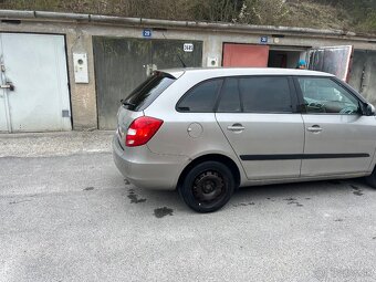 Škoda fabia 2 1.4tdi - 3