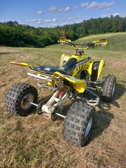 Predám túto suzuki LTZ 400 - 3