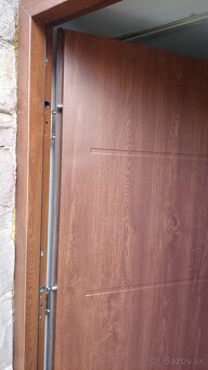 Vchodove dvere zlaty dub ocel 80x2000mm lave. - 3