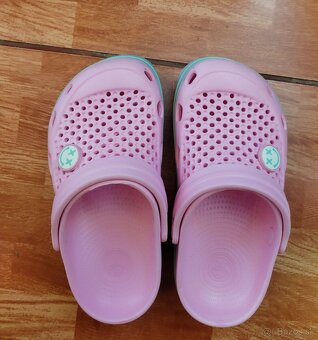 Crocsy - 3