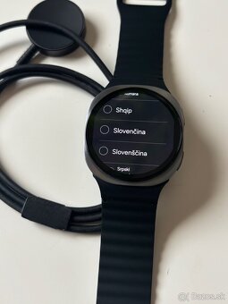 Samsung Galaxy Watch 8 40mm, Black & Silver - 3