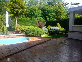 Rodinný dom s netradičným interiérom - KOMÁRNO - 3