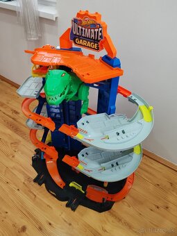 HOT WHEELS ULTIMATE GARAGE - 3
