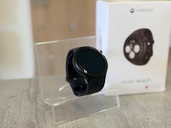 Motorola Moto Watch Volcanic Ash - 3