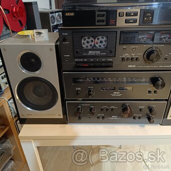 AKAI - 3