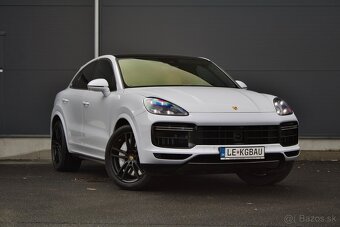 Porsche Cayenne Coupe Turbo 2019 4x4 A/T8 404kW - 3